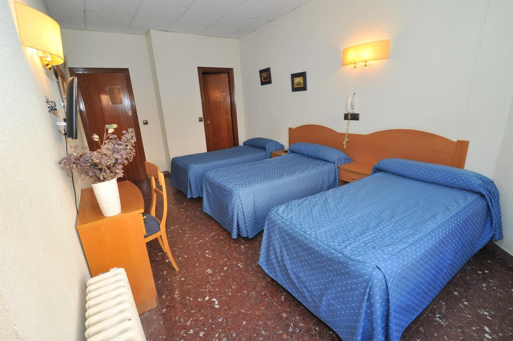 Hostal Goyma I San Fernando De Henares Eksteriør bilde