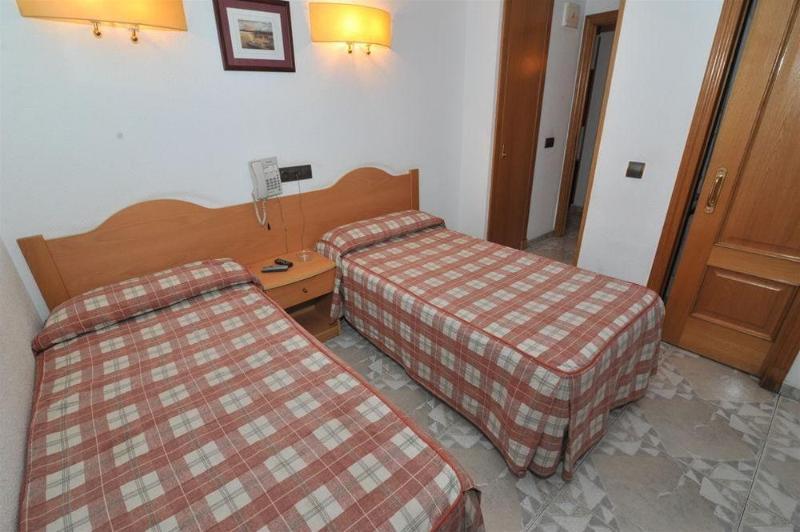 Hostal Goyma I San Fernando De Henares Eksteriør bilde